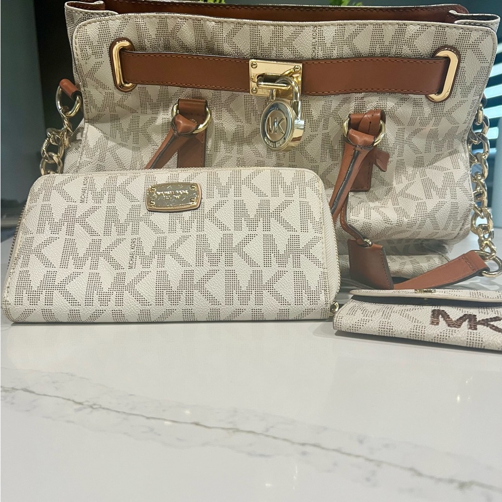 Michael Kors Hamilton Bundle